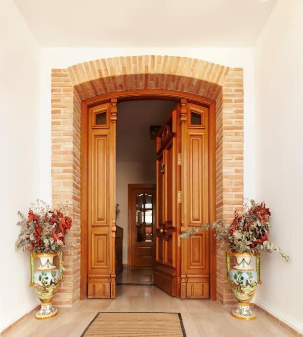 La Casa De Enfrente Villa Herencia Bagian luar foto